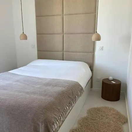 2 Pieces Luxury * Mandelieu
