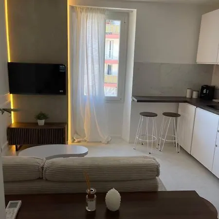 2 Pieces Luxury Mandelieu